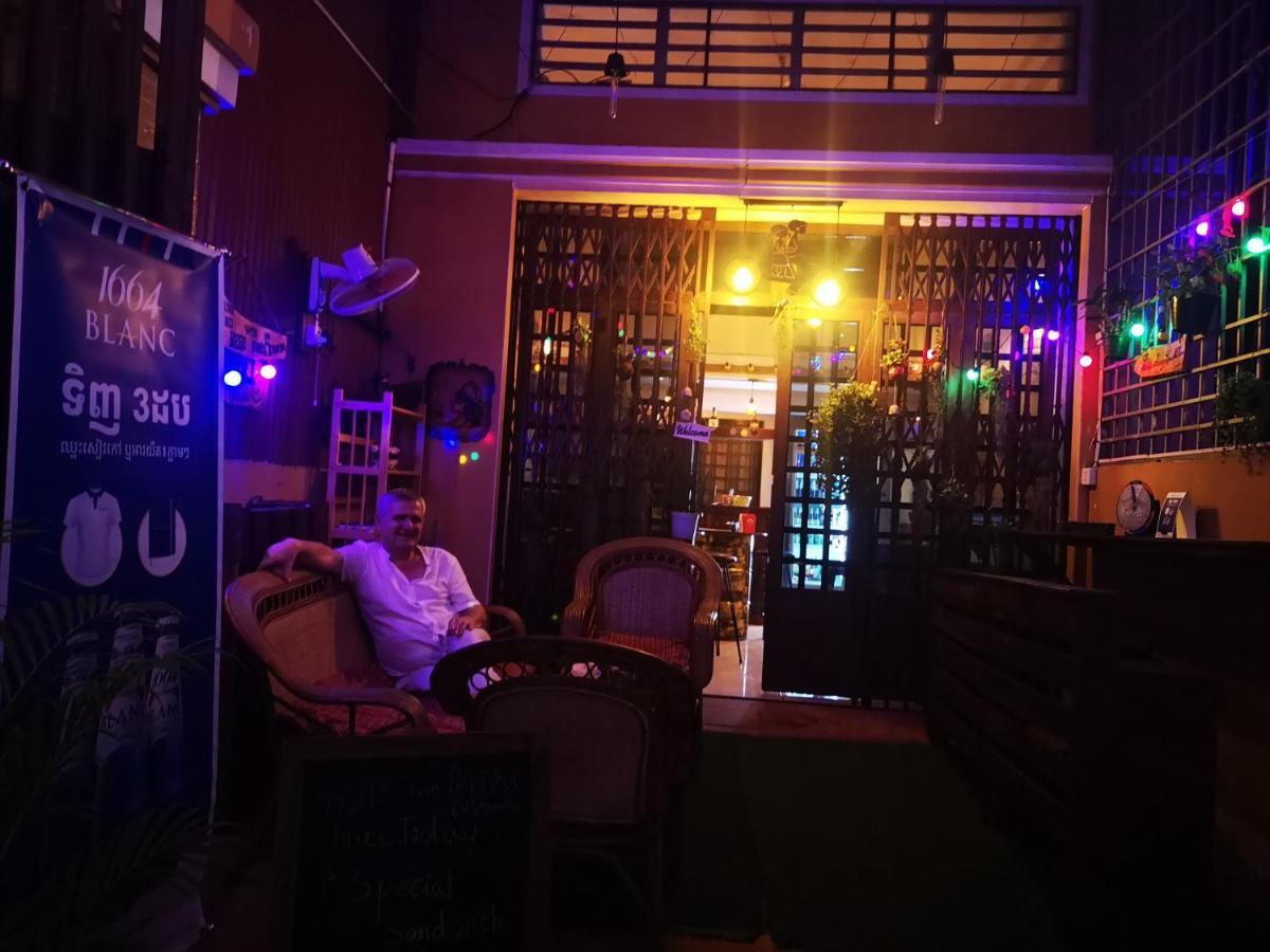 Peri Evi Hostel Phnom Penh Bassac Lane Eksteriør bilde