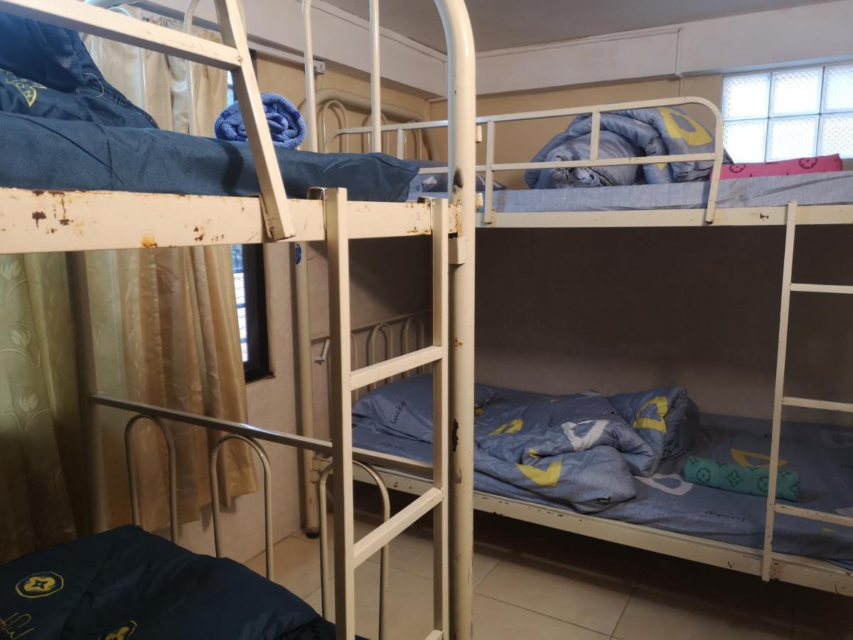 Peri Evi Hostel Phnom Penh Bassac Lane Eksteriør bilde