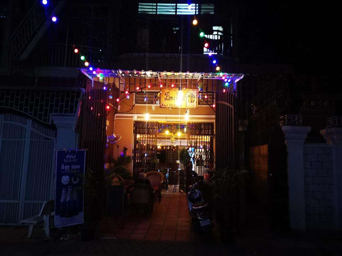 Peri Evi Hostel Phnom Penh Bassac Lane Eksteriør bilde