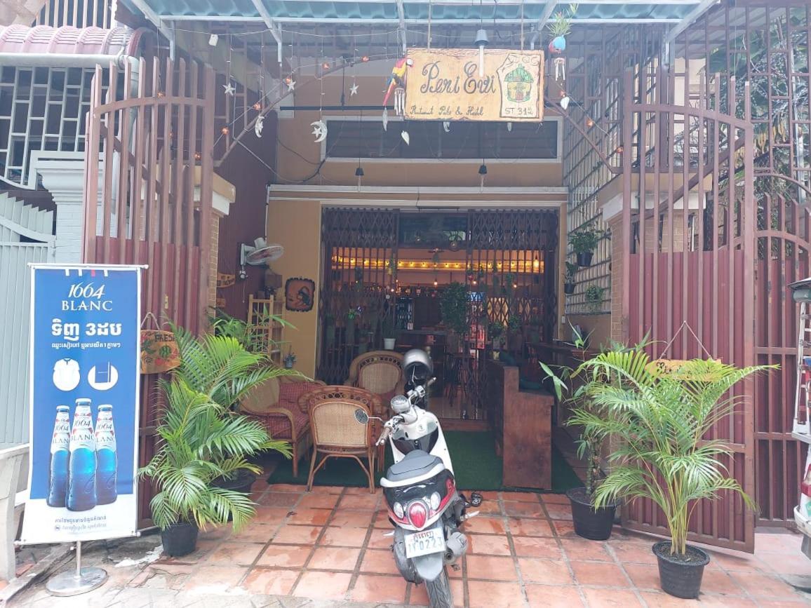 Peri Evi Hostel Phnom Penh Bassac Lane Eksteriør bilde