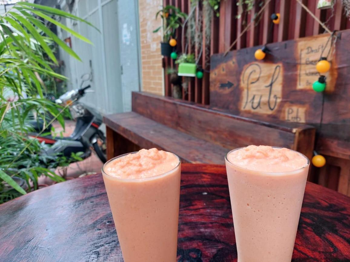 Peri Evi Hostel Phnom Penh Bassac Lane Eksteriør bilde