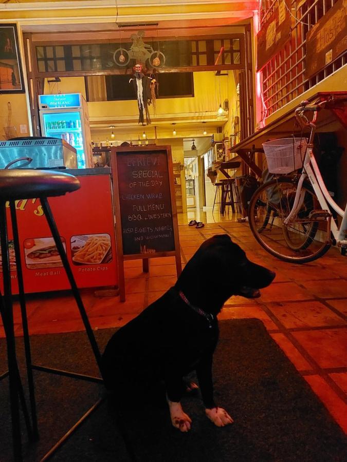 Peri Evi Hostel Phnom Penh Bassac Lane Eksteriør bilde