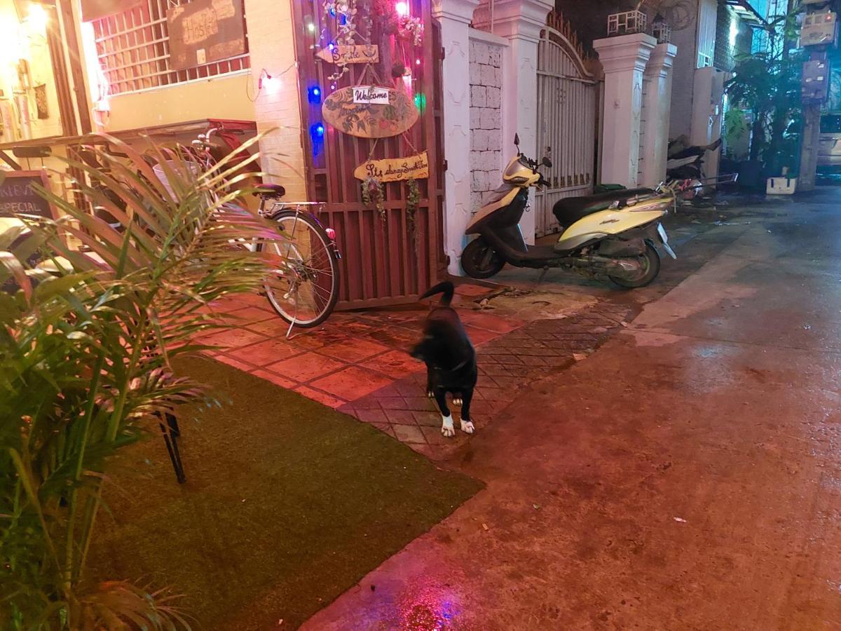 Peri Evi Hostel Phnom Penh Bassac Lane Eksteriør bilde
